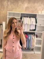 Mae Γιλέκο-Ρόζ