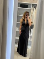 Louisa maxi σατέν φόρεμα - Μαύρο - Image 5